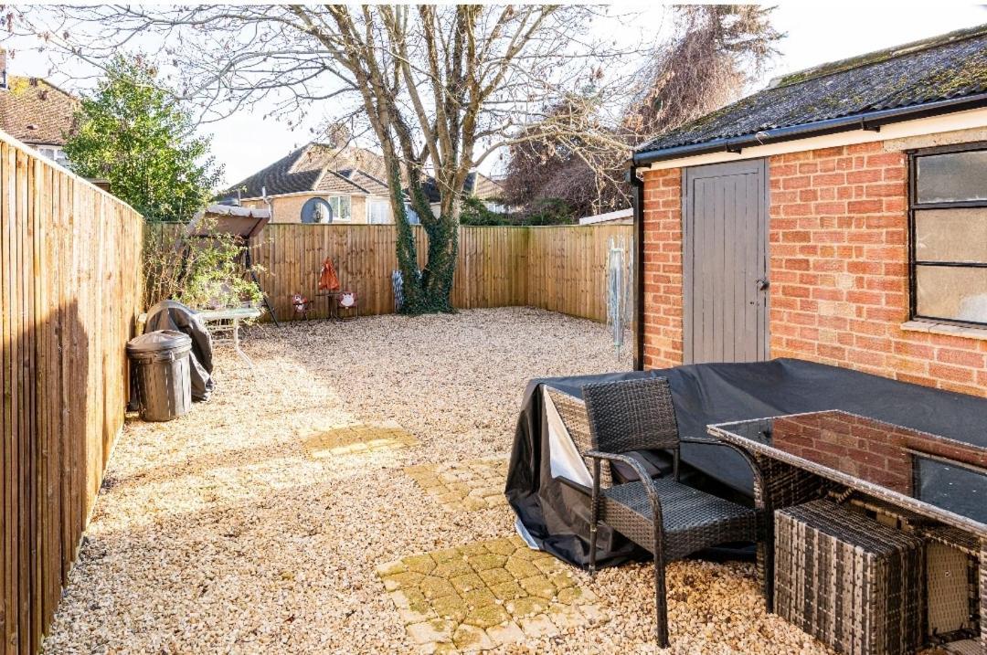 Luxury House 4 Ensuite Bedrooms, Free Parking ,wifi